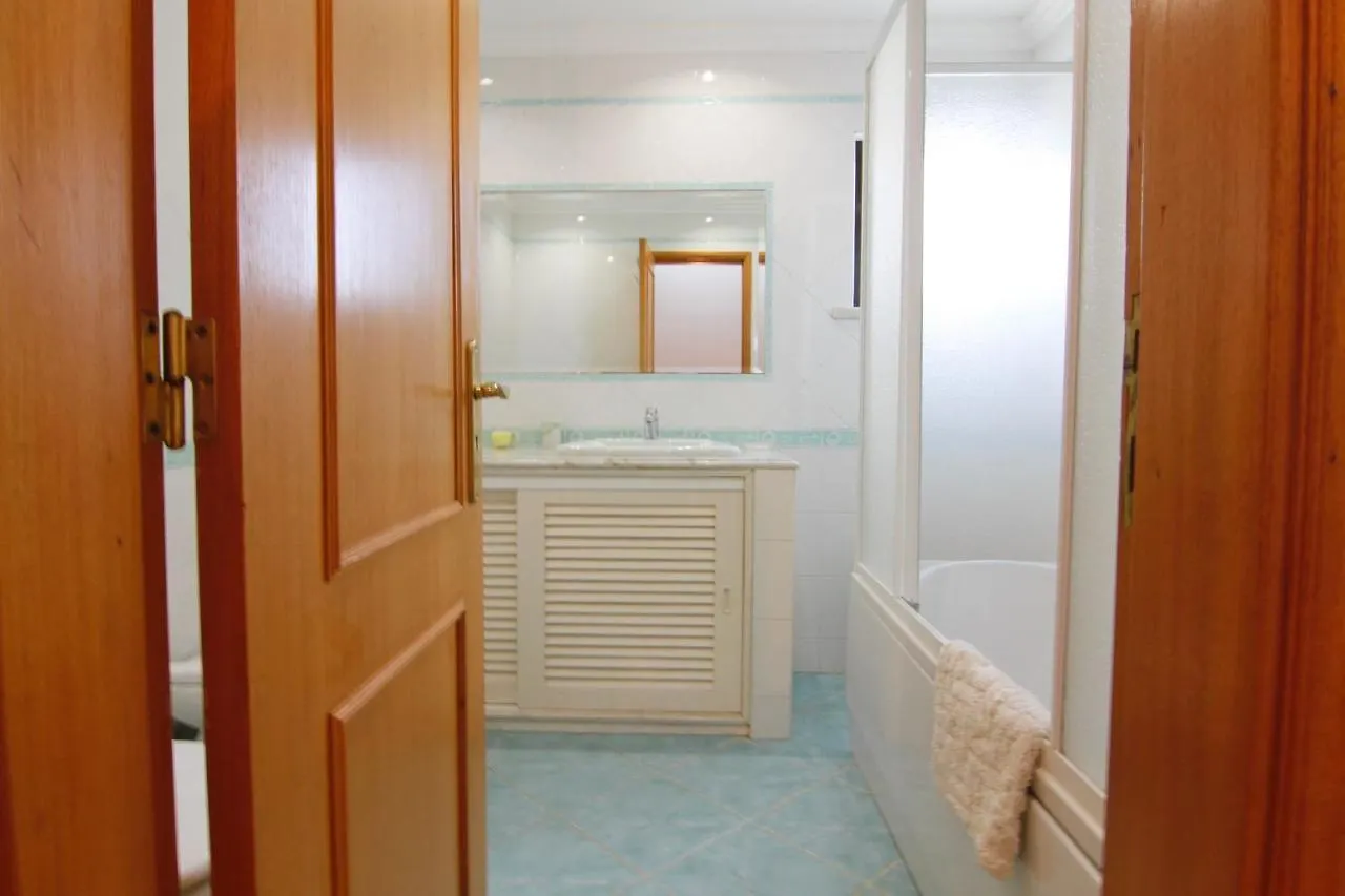 Holiday home Lovelystay - Alto Dos Calicos 2Br House With Garden Albufeira Portugal